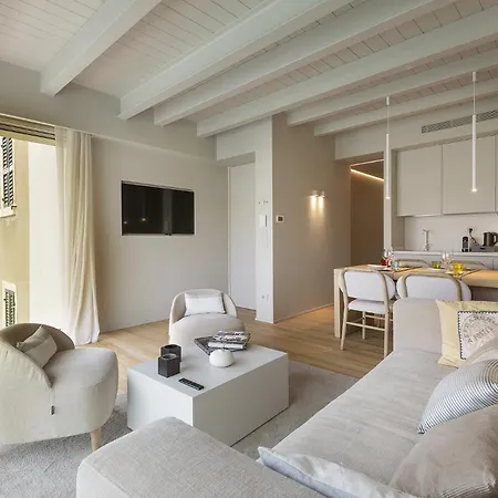 Palazzo Cordigero شقة بسكييرا ديل غاردا