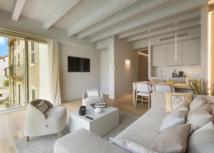 Palazzo Cordigero Apartament Peschiera del Garda
