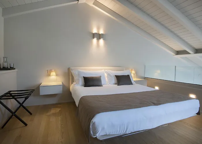 Palazzo Cordigero Peschiera del Garda