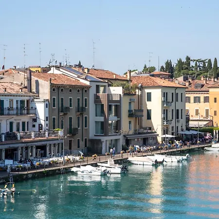Apartment Palazzo Cordigero - Peschiera del Garda
